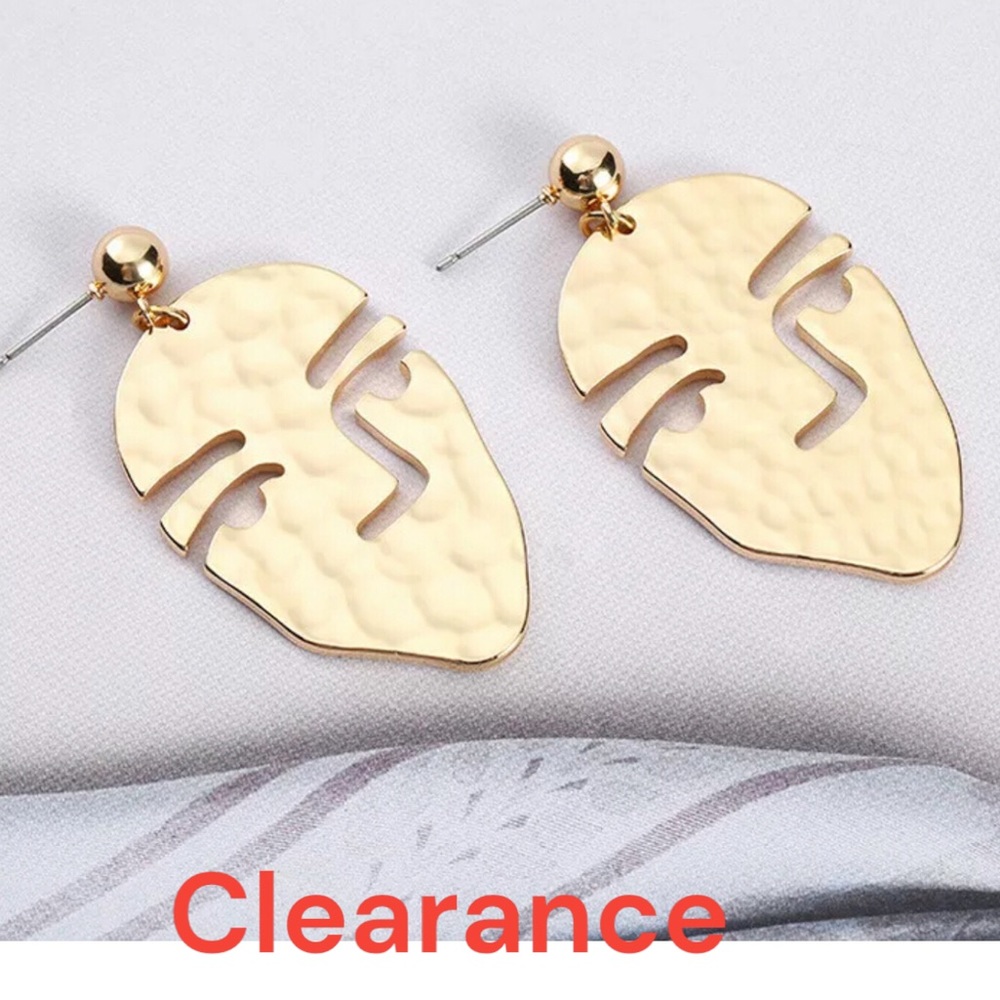 🔴 Abstract Gold Face Fashion Earrings